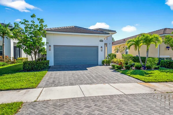 Property Slideshow image 2 of 32 | 11461 sw visconti way, Port Saint Lucie, FL, 34986