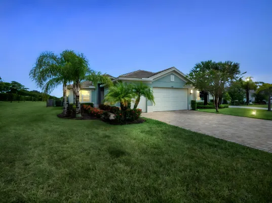 Property Slideshow image 2 of 127 | 11815 sw sailfish isles way, Port Saint Lucie, FL, 34987