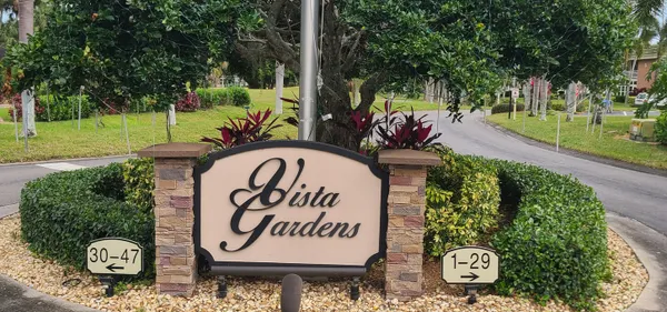Property Slideshow image 3 of 33 | 44 vista gardens trl 106, Vero Beach, FL, 32962