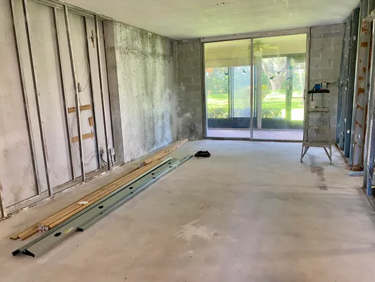 Property Slideshow image 3 of 15 | 6935 huntington ln 108, Delray Beach, FL, 33446