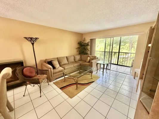 Property Slideshow image 2 of 23 | 7281 amberly ln apt 308, Delray Beach, FL, 33446