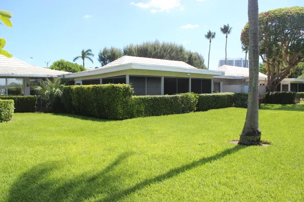 Property Slideshow image 3 of 13 | 1145 sugar sands blvd, Riviera Beach, FL, 33404