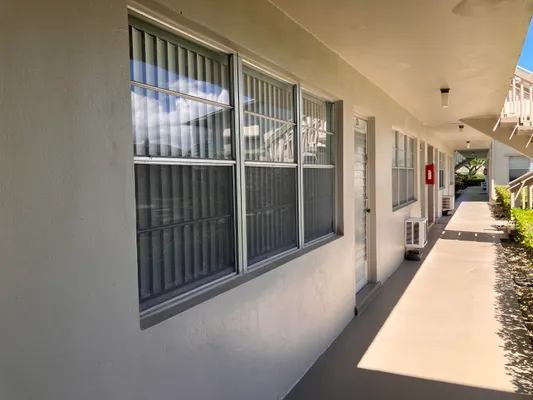 Property Slideshow image 2 of 26 | 285 northampton o, West Palm Beach, FL, 33417