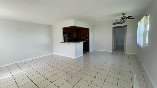 Property Slideshow image 3 of 25 | 166 valencia g, Delray Beach, FL, 33446