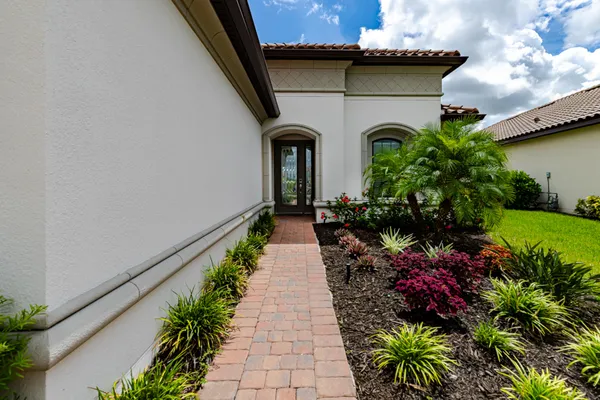 Property Slideshow image 3 of 64 | 13004 sw ambra st, Port Saint Lucie, FL, 34987