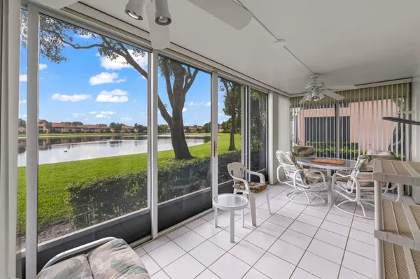 Property Slideshow image 2 of 31 | 9975 seacrest cir 102, Boynton Beach, FL, 33437