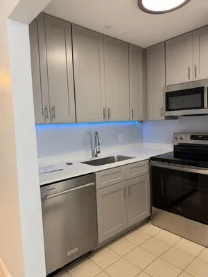 Property Slideshow image 3 of 32 | 3240 lake osborne dr 108, Lake Worth Beach, FL, 33461