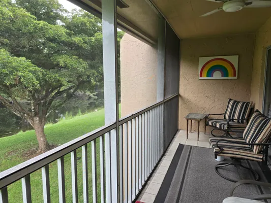 Property Slideshow image 3 of 22 | 140 lake meryl dr apt 233, West Palm Beach, FL, 33411