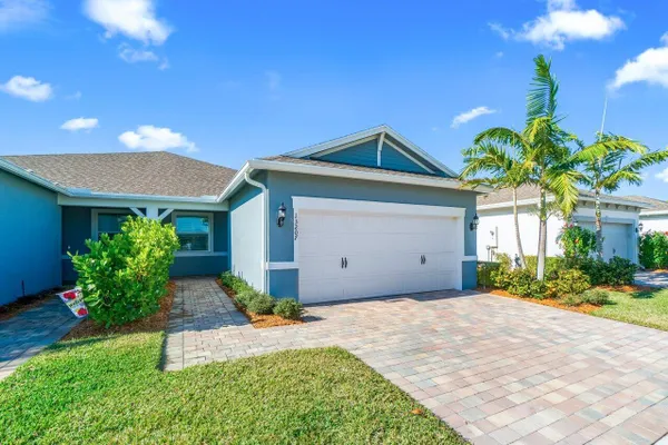Property Slideshow image 2 of 55 | 13207 sw vermillion cir, Port Saint Lucie, FL, 34987