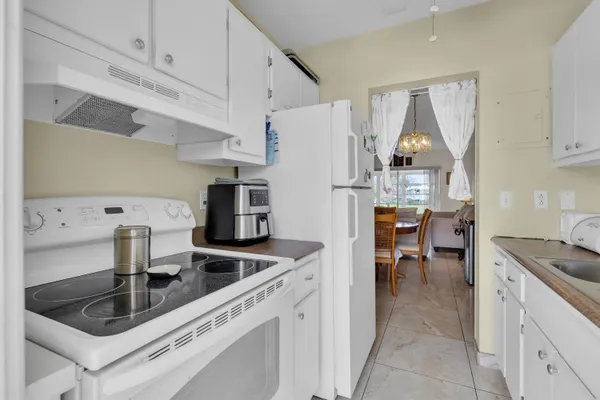 Property Slideshow image 2 of 57 | 2700 w golf blvd apt 243, Pompano Beach, FL, 33064