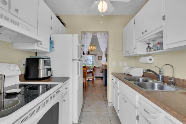 Property Slideshow image 3 of 57 | 2700 w golf blvd apt 243, Pompano Beach, FL, 33064