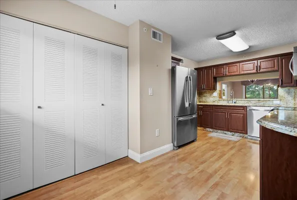 Property Slideshow image 3 of 35 | 4734 lucerne lakes blvd 302, Lake Worth, FL, 33467