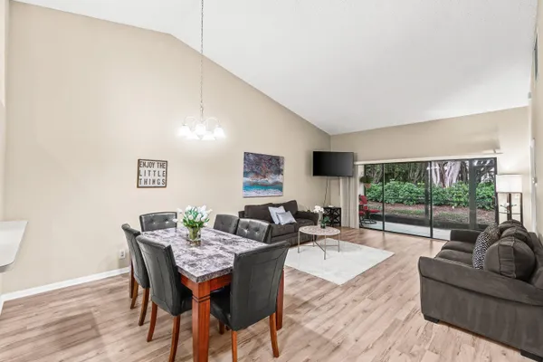 Property Slideshow image 2 of 45 | 9928 pavarotti ter 102 ter 102, Boynton Beach, FL, 33437