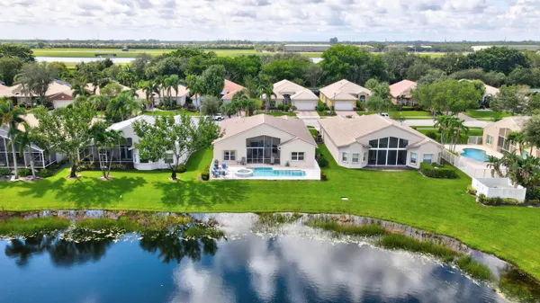 Property Slideshow image 2 of 38 | 8308 grand messina cir, Boynton Beach, FL, 33472