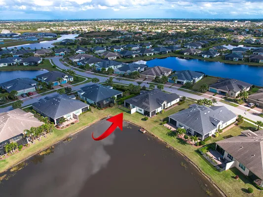 Property Slideshow image 2 of 41 | 11200 sw winding lakes cir, Port Saint Lucie, FL, 34987