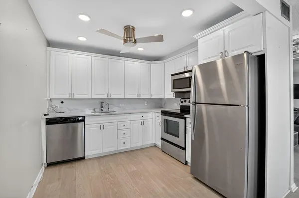 Property Slideshow image 3 of 63 | 4007 rexford a, Boca Raton, FL, 33434