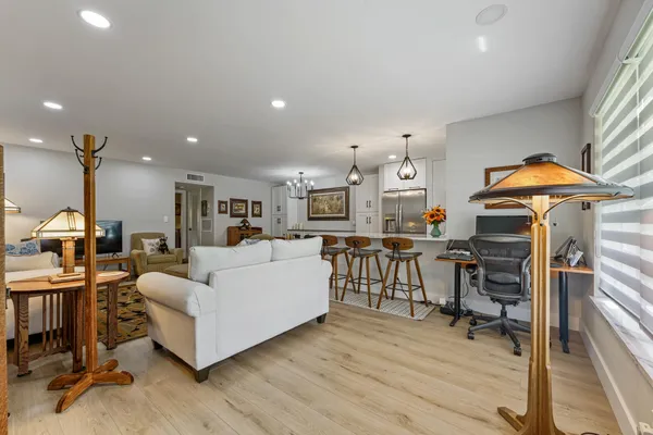 Property Slideshow image 3 of 46 | 277 high point ct b, Delray Beach, FL, 33445