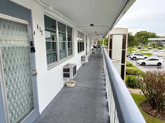 Property Slideshow image 2 of 45 | 417 markham, Deerfield Beach, FL, 33442