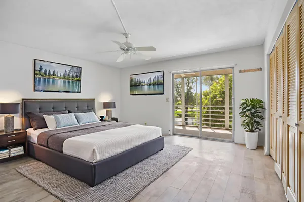 Property Slideshow image 3 of 32 | 3150 cambridge g # 3150, Deerfield Beach, FL, 33442