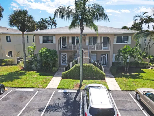 Property Slideshow image 2 of 41 | 5910 via delray b, Delray Beach, FL, 33484