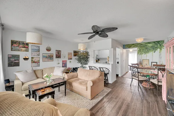 Property Slideshow image 3 of 21 | 312 sheffield m, West Palm Beach, FL, 33417