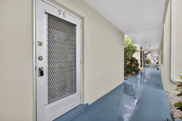 Property Slideshow image 3 of 41 | 96 dorchester e unit e, West Palm Beach, FL, 33417