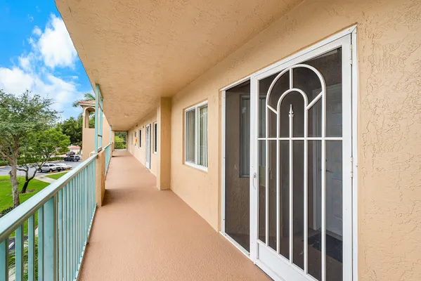 Property Slideshow image 2 of 33 | 12560 majesty cir apt 303, Boynton Beach, FL, 33437