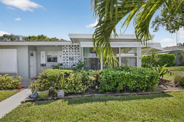 Property Slideshow image 3 of 32 | 762 high point blvd d, Delray Beach, FL, 33445