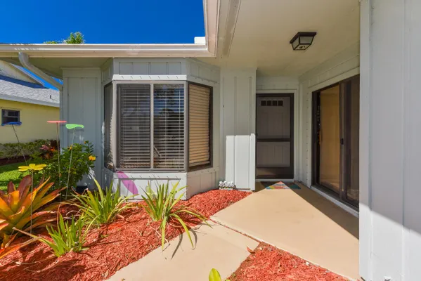 Property Slideshow image 3 of 44 | 12829 se berwick ct, Hobe Sound, FL, 33455