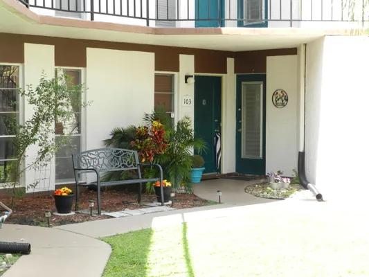 Property Slideshow image 2 of 29 | 7 greenway vlg 103, Royal Palm Beach, FL, 33411