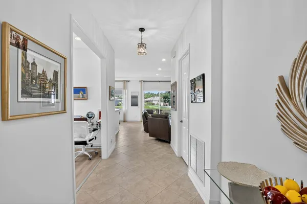 Property Slideshow image 2 of 73 | 6881 watertown dr, Boynton Beach, FL, 33437