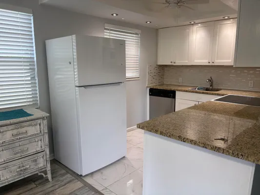 Property Slideshow image 2 of 15 | 169 dorset e unit e169, Boca Raton, FL, 33434