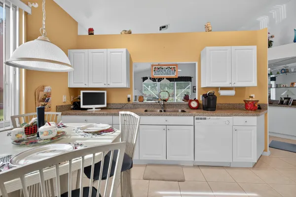 Property Slideshow image 3 of 41 | 9160 bay point cir, West Palm Beach, FL, 33411