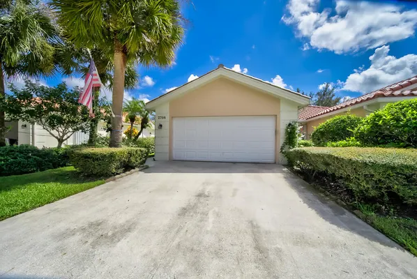 Property Slideshow image 3 of 45 | 2708 livingston ln, West Palm Beach, FL, 33411