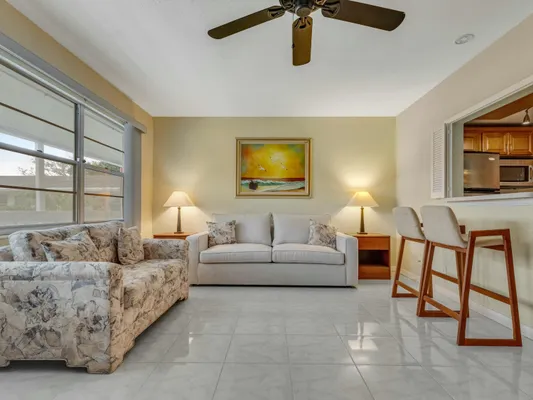 Property Slideshow image 2 of 22 | 231 tilford k # 231, Deerfield Beach, FL, 33442