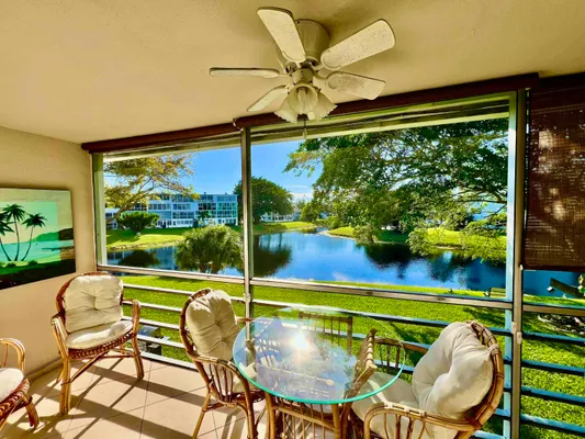 Property Slideshow image 2 of 50 | 101 oakridge h, Deerfield Beach, FL, 33442