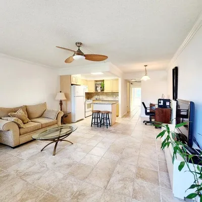 Property Slideshow image 2 of 4 | 195 dorchester i i, West Palm Beach, FL, 33417