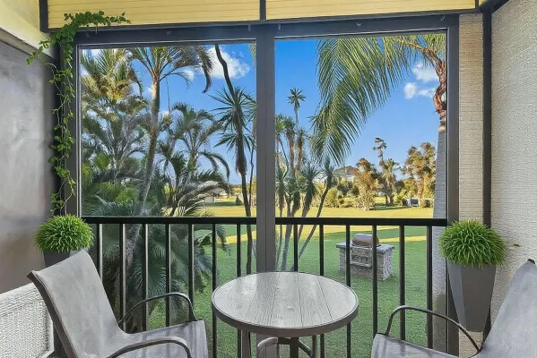 Property Slideshow image 3 of 31 | 7185 golf colony ct 206, Lake Worth, FL, 33467