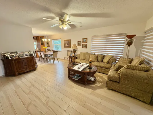 Property Slideshow image 3 of 25 | 30 plymouth c, West Palm Beach, FL, 33417