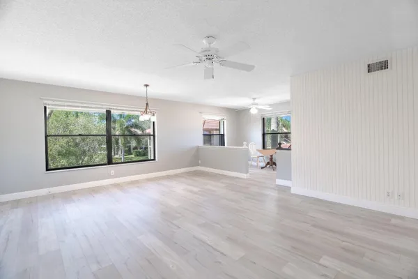 Property Slideshow image 3 of 35 | 450 sw south river dr 207, Stuart, FL, 34997