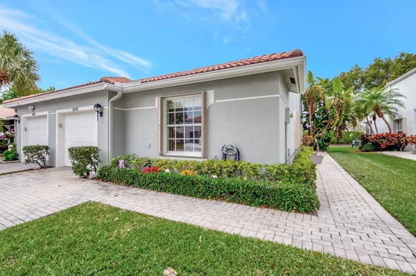 Property Slideshow image 2 of 70 | 8398 logia cir, Boynton Beach, FL, 33472