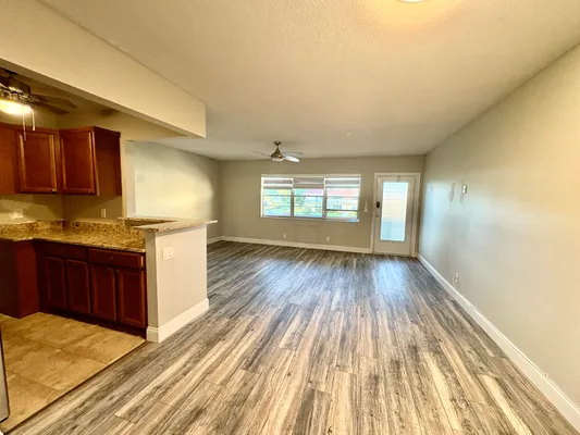 Property Slideshow image 2 of 22 | 111 waltham e unit e, West Palm Beach, FL, 33417