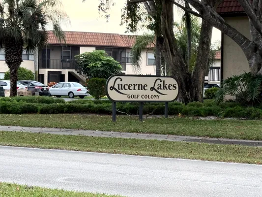 Property Slideshow image 2 of 31 | 7190 golf colony ct 105, Lake Worth, FL, 33467