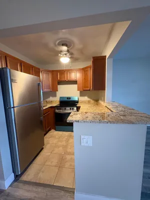 Property Slideshow image 2 of 22 | 111 waltham e unit e, West Palm Beach, FL, 33417