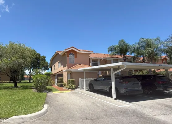 Property Slideshow image 2 of 63 | 9673 shadybrook dr apt 201, Boynton Beach, FL, 33437