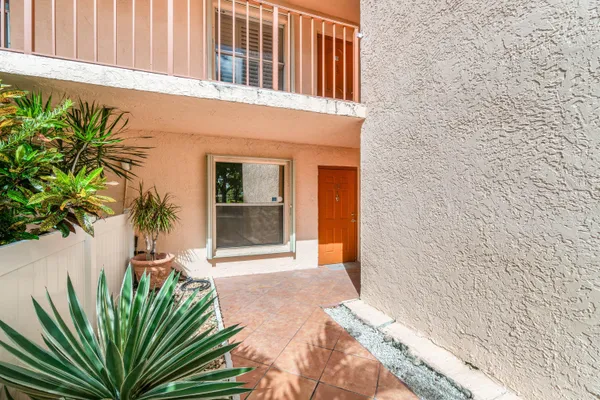 Property Slideshow image 3 of 41 | 14623 bonaire blvd apt 110, Delray Beach, FL, 33446