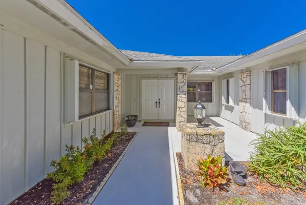 Property Slideshow image 2 of 49 | 12812 se royal troon ct, Hobe Sound, FL, 33455