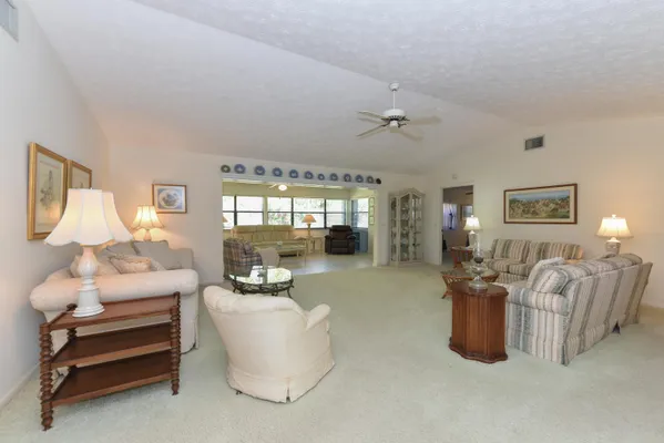 Property Slideshow image 3 of 49 | 12812 se royal troon ct, Hobe Sound, FL, 33455