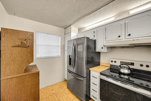 Property Slideshow image 3 of 25 | 2900 sw 22nd ave apt 512, Delray Beach, FL, 33445