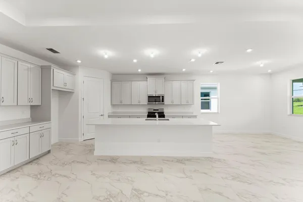 Property Slideshow image 3 of 15 | 10072 sw carnelian st, Port Saint Lucie, FL, 34987